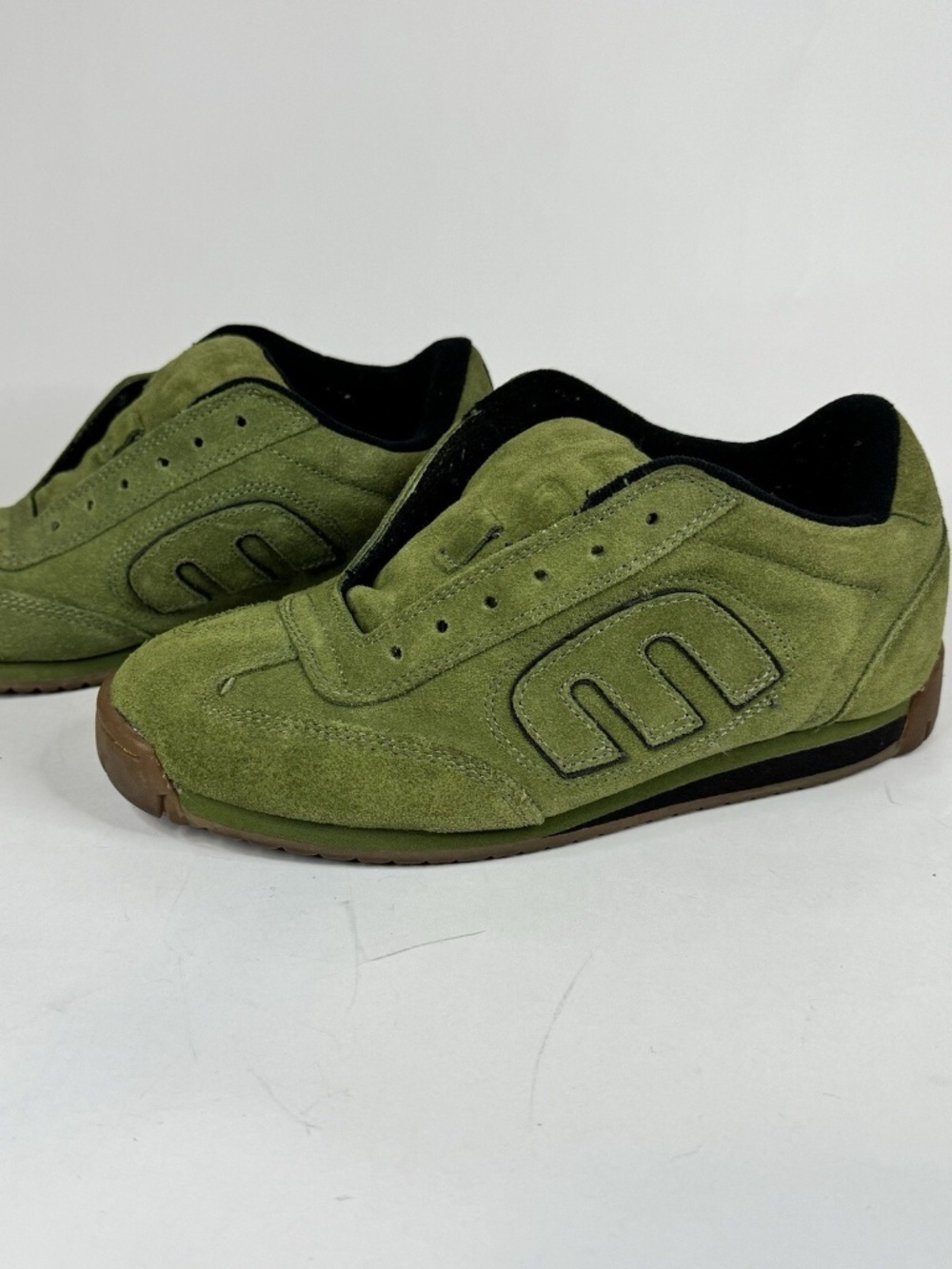 Men's 6.5 Etnies Skate Shoes Lo-Cut 2 Green Suede Gum Bottoms-02-05NWX